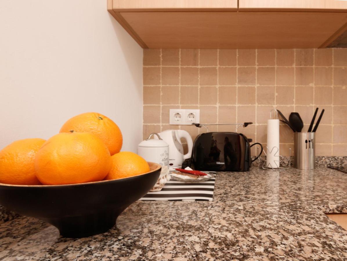 Luminoso. Comodo. Acogedor. Wifi. Junto A Ave Valencia Luaran gambar