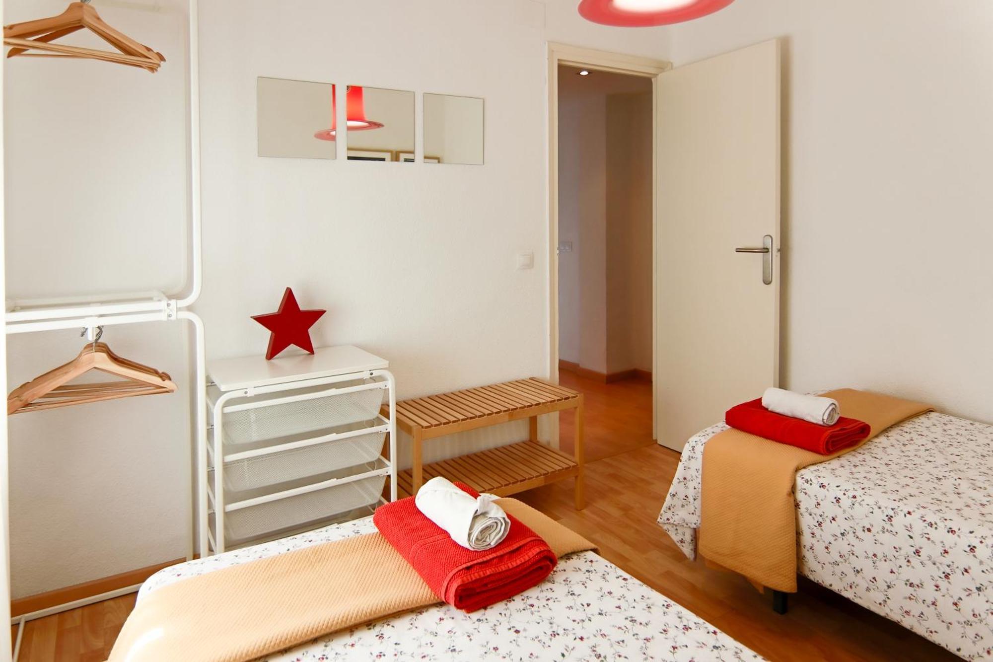 Luminoso. Comodo. Acogedor. Wifi. Junto A Ave Valencia Luaran gambar